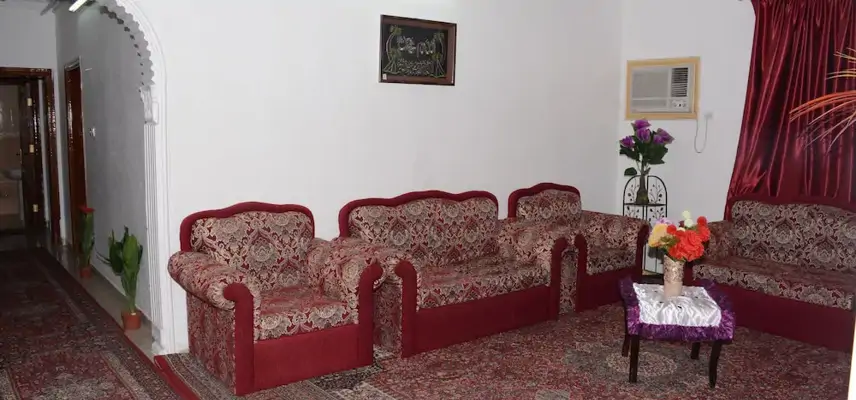 Al Eairy Furnished apt Al Madinah 1 image